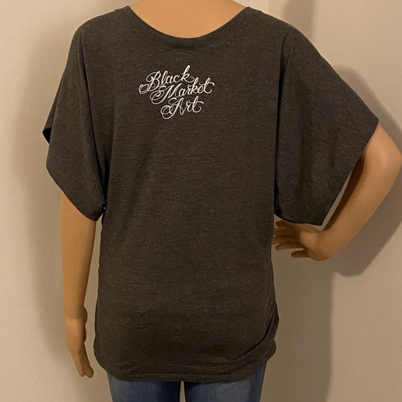 🔝BLACK MARKET ART TOP 🔝 - Picture 2 of 3